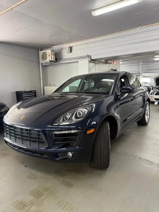 2017 Porsche Macan - Image 3 of 11