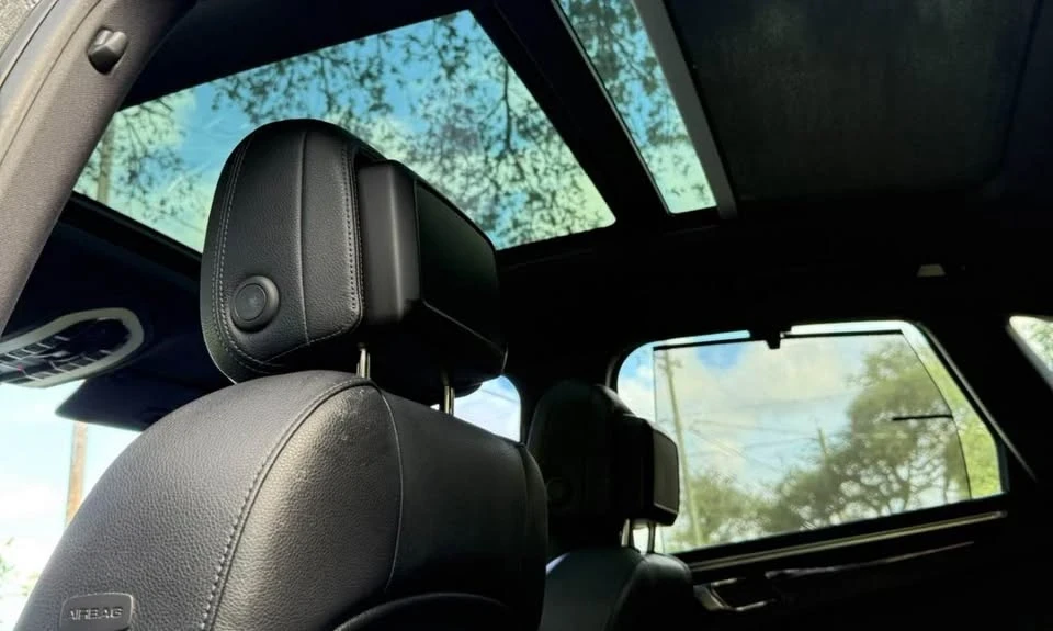 2017 Porsche Macan - Image 10 of 13