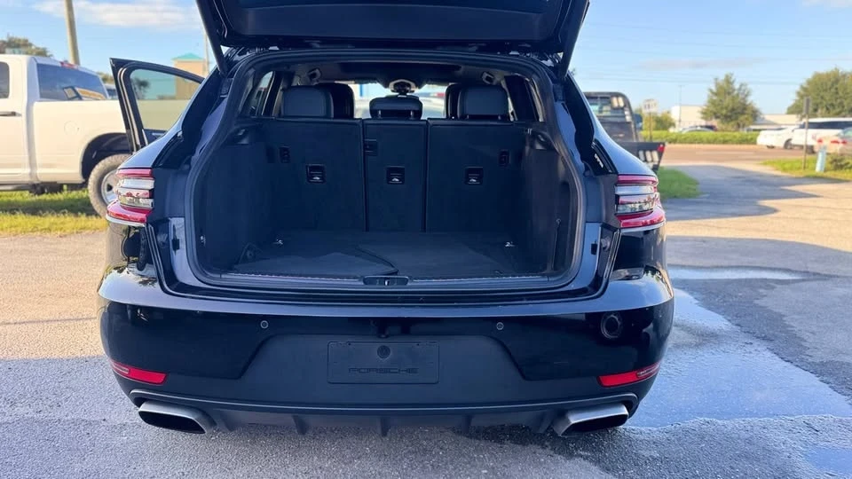 2017 Porsche Macan - Image 6 of 15
