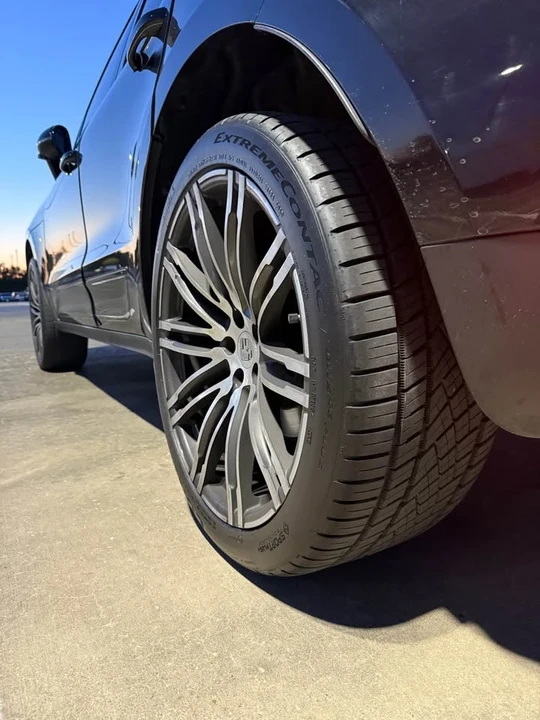 2017 Porsche Macan - Image 19 of 20