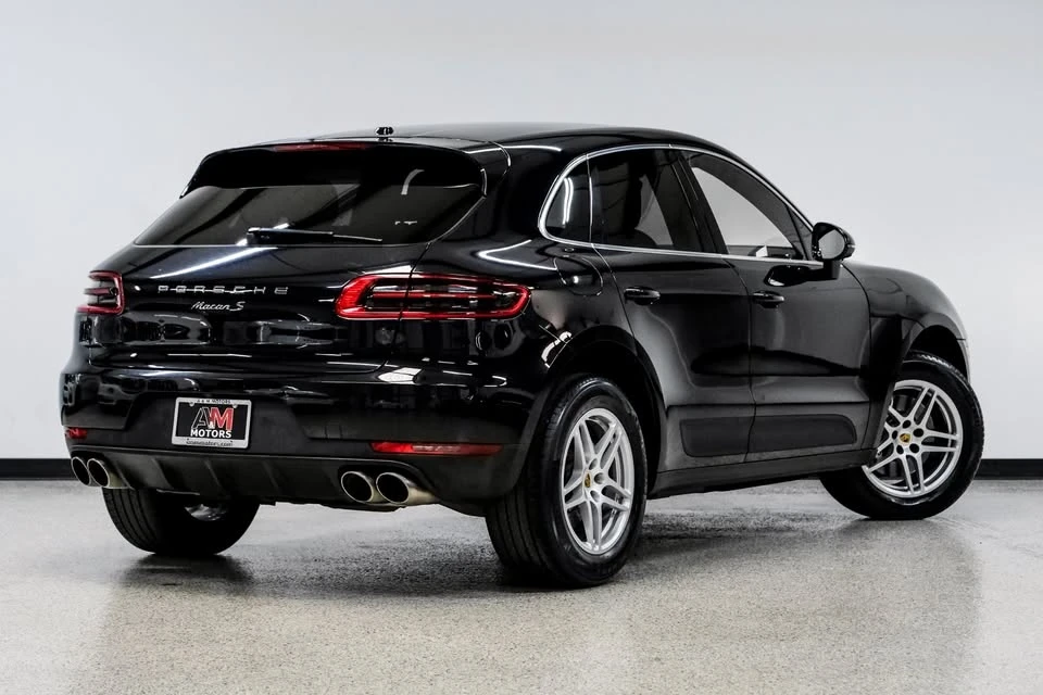 2017 Porsche Macan - Image 7 of 19