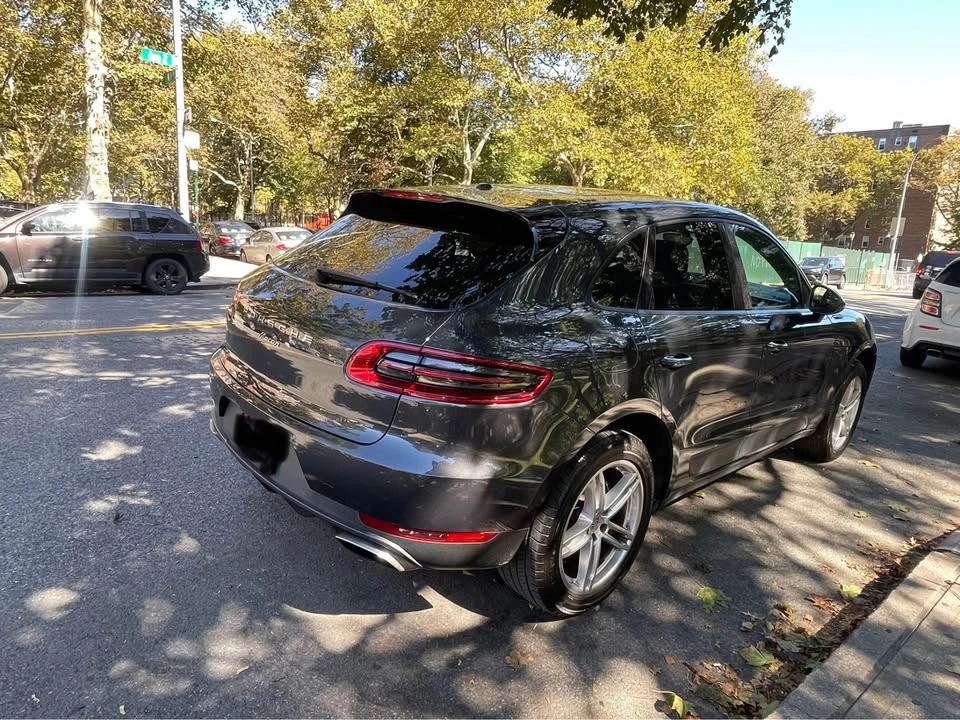 2017 Porsche Macan - Image 3 of 16