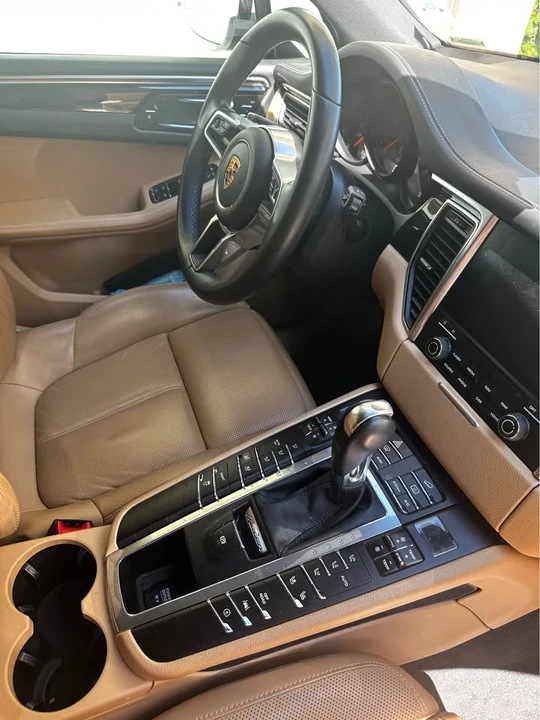 2017 Porsche Macan - Image 13 of 13