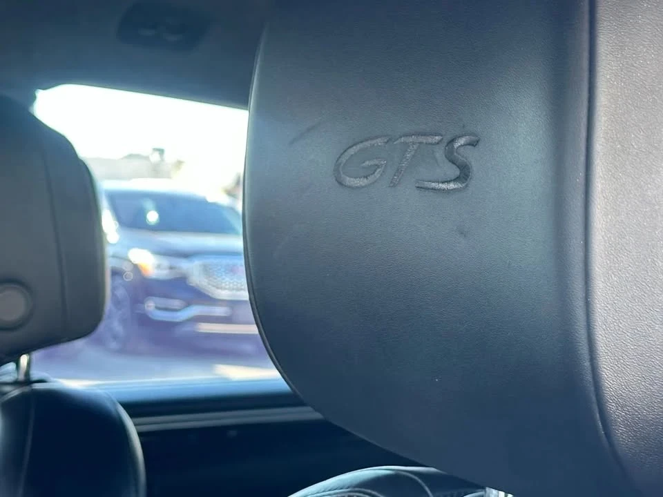 2017 Porsche Macan - Image 8 of 19