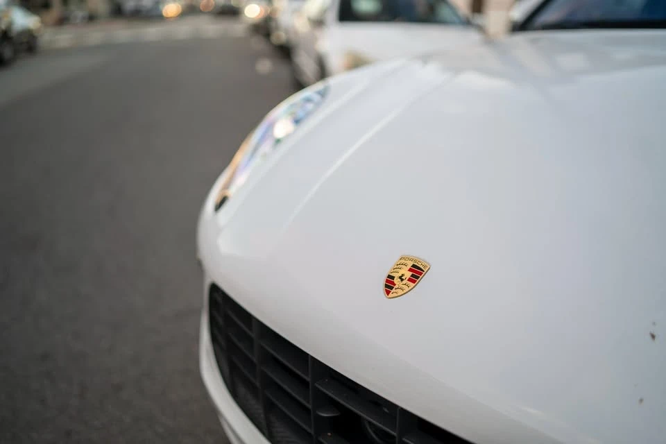 2017 Porsche Macan - Image 3 of 19