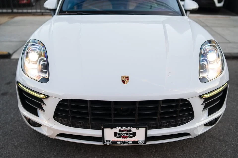 2017 Porsche Macan - Image 7 of 19