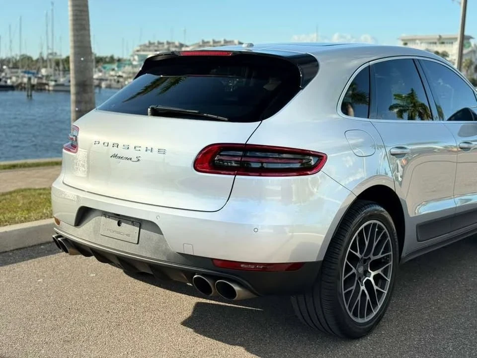 2017 Porsche Macan - Image 7 of 19