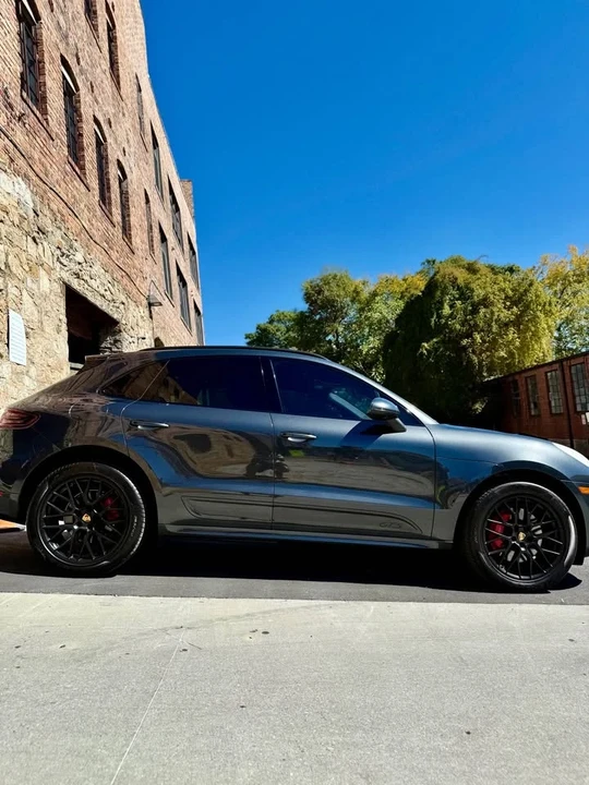 2017 Porsche Macan GTS - Image 7 of 14