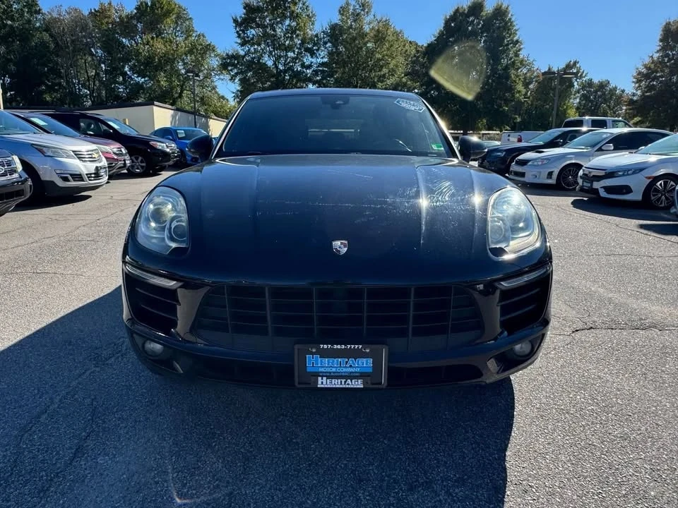2017 Porsche Macan - Image 8 of 20