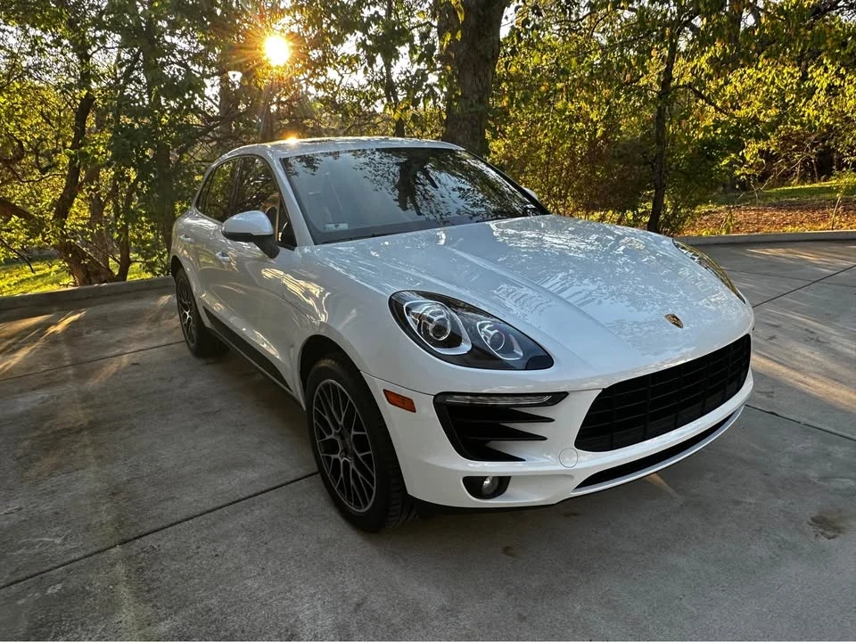 2017 Porsche Macan - Image 6 of 13