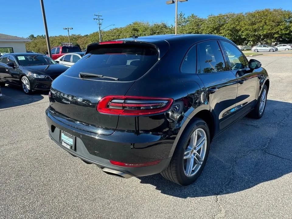 2017 Porsche Macan - Image 5 of 20