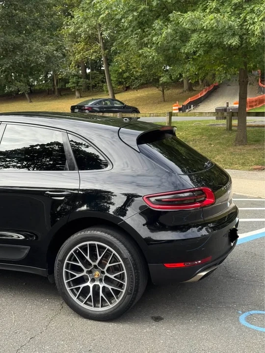 2017 Porsche Macan - Image 6 of 20