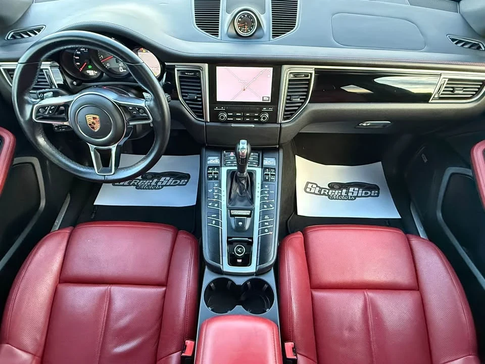 2017 Porsche Macan - Image 7 of 20