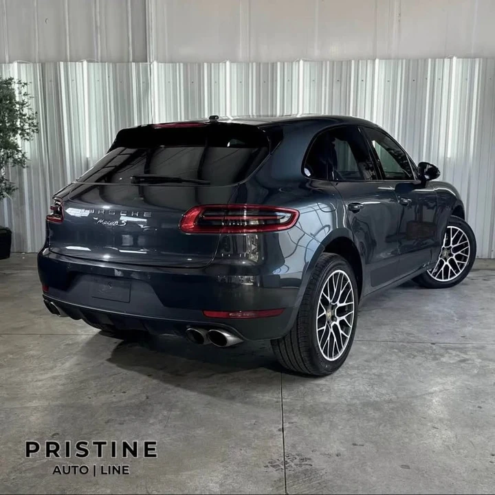 2017 Porsche Macan - Image 6 of 20