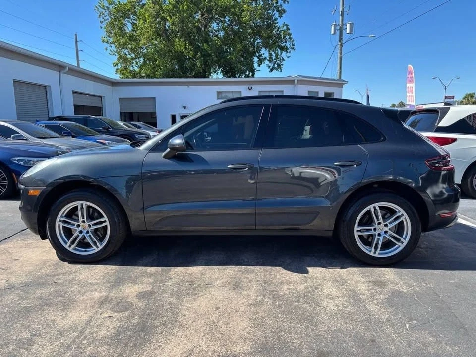 2017 Porsche Macan - Image 11 of 20