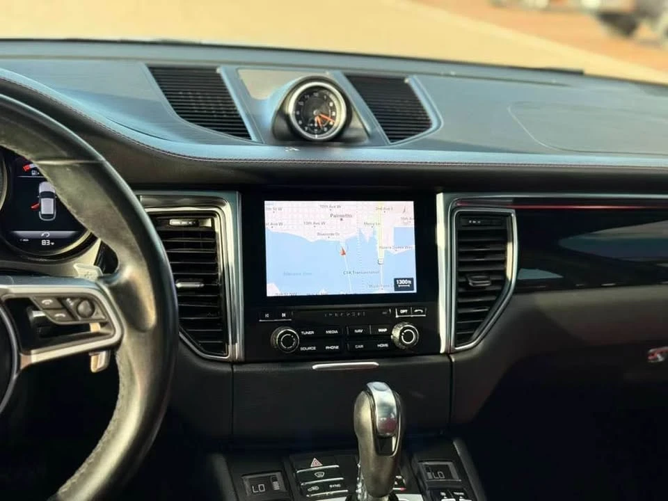 2017 Porsche Macan - Image 20 of 20