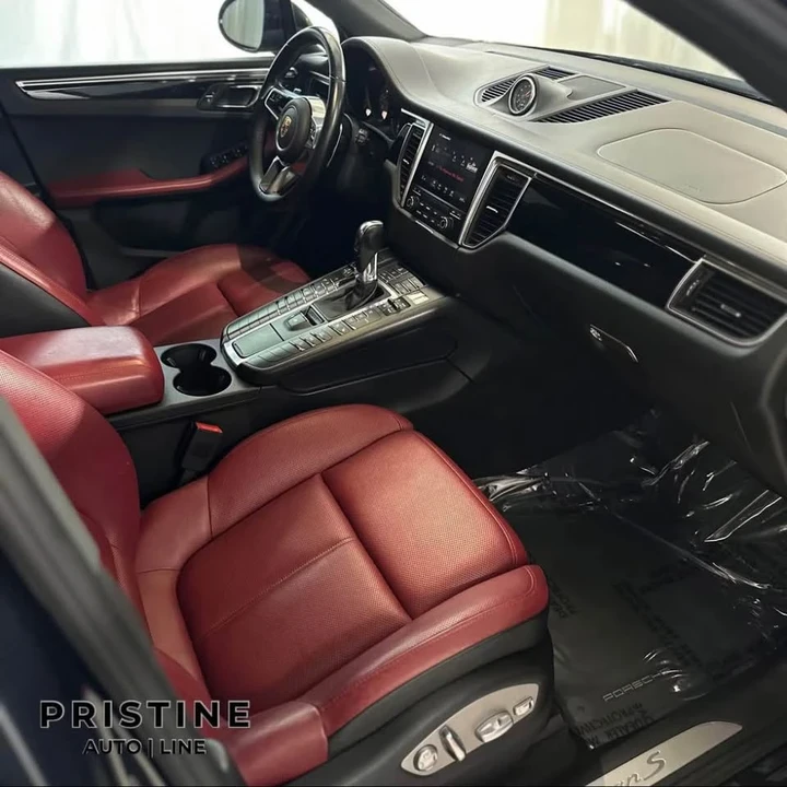 2017 Porsche Macan - Image 9 of 20