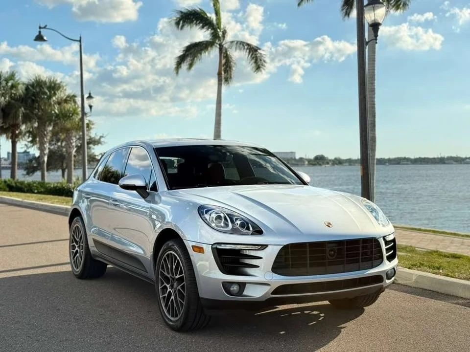 2017 Porsche Macan - Image 5 of 19