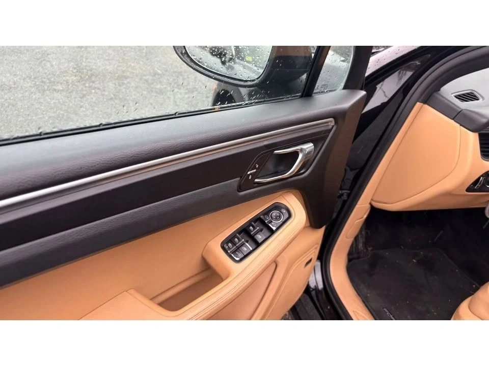 2017 Porsche Macan - Image 20 of 20