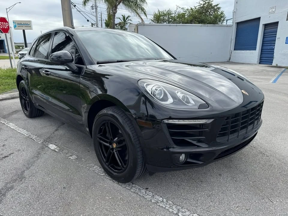 2017 Porsche Macan - Image 7 of 18