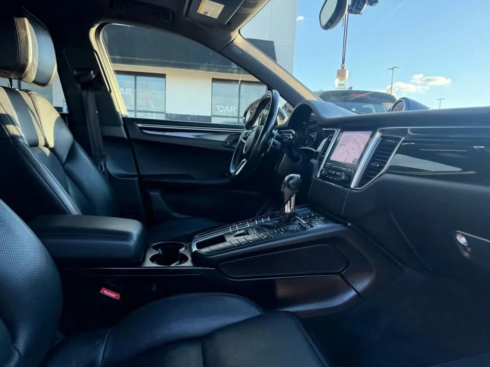 2017 Porsche Macan S - Image 11 of 20