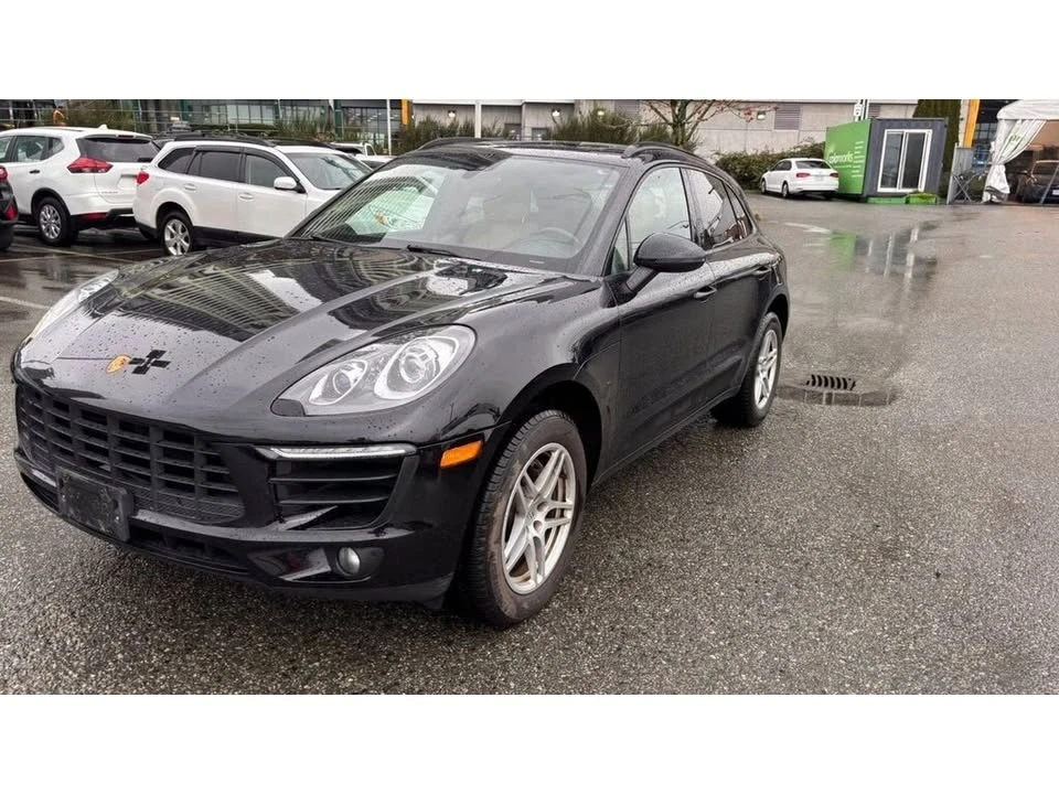 2017 Porsche Macan - Image 4 of 20