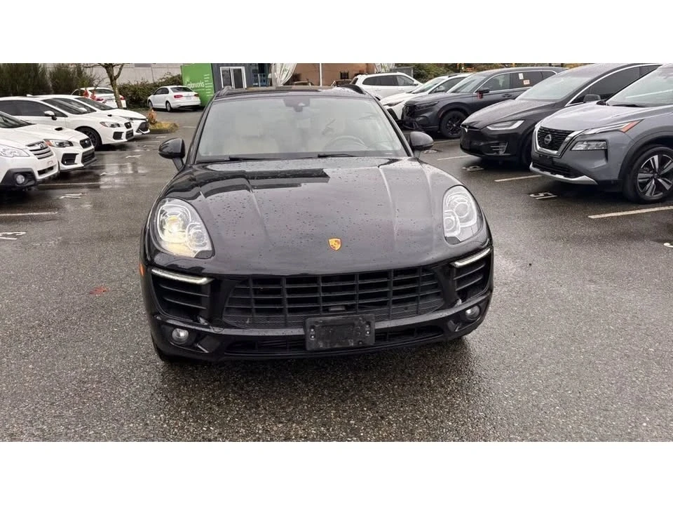 2017 Porsche Macan - Image 2 of 20