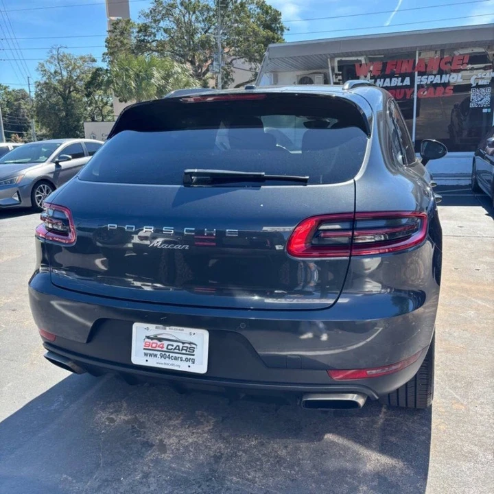 2017 Porsche Macan - Image 7 of 20