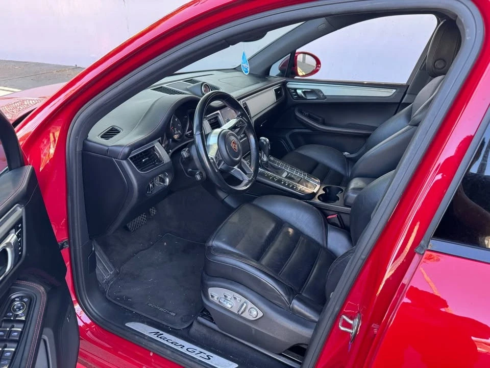 2017 Porsche Macan - Image 6 of 6