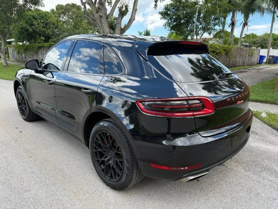 2017 Porsche Macan - Image 6 of 16