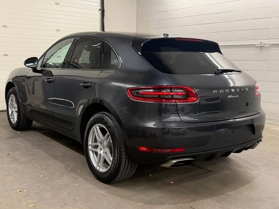 2017 Porsche Macan - Image 5 of 12