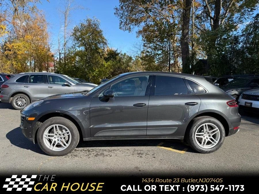 2017 Porsche Macan - Image 11 of 17