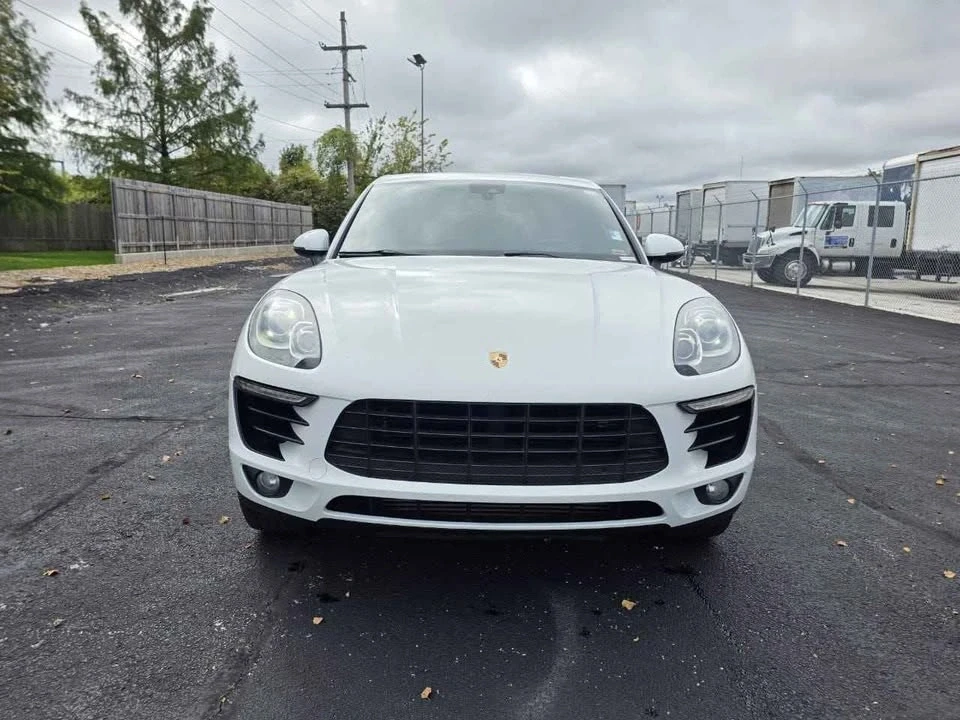 2017 Porsche Macan - Image 8 of 13
