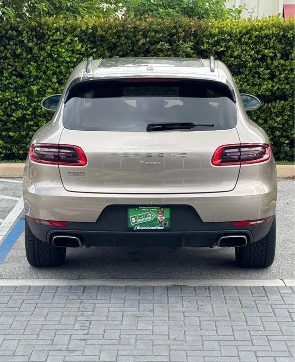 2017 Porsche Macan - Image 5 of 13