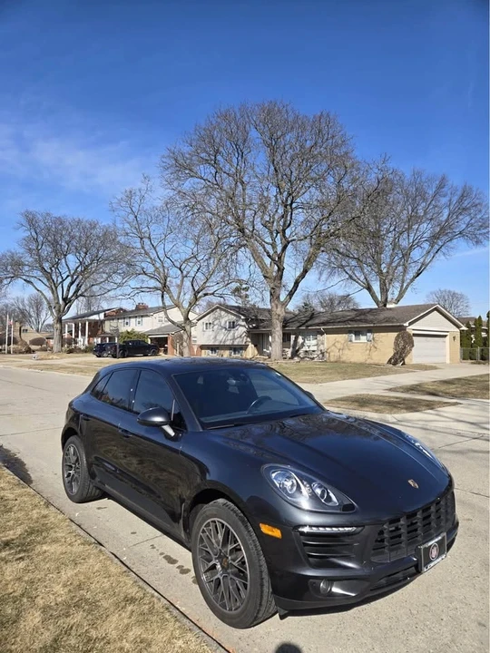 2017 Porsche Macan - Image 4 of 12