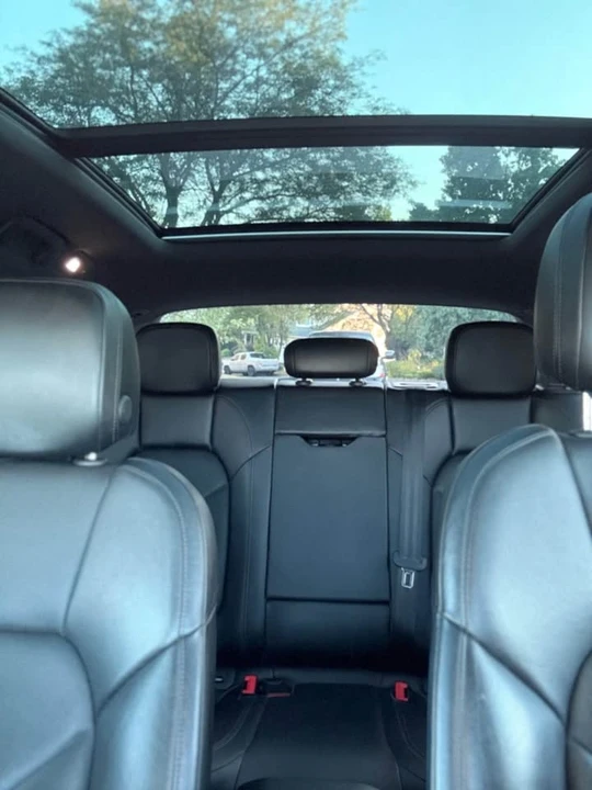2017 Porsche Macan - Image 7 of 13