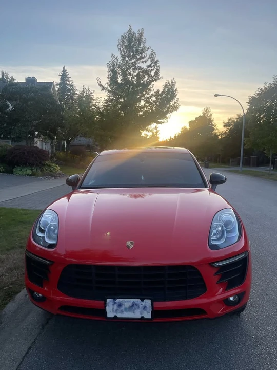 2017 Porsche Macan - Image 2 of 7