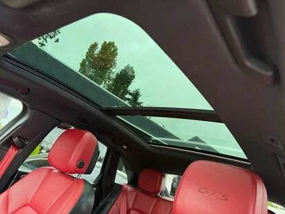 2017 Porsche Macan - Image 8 of 20