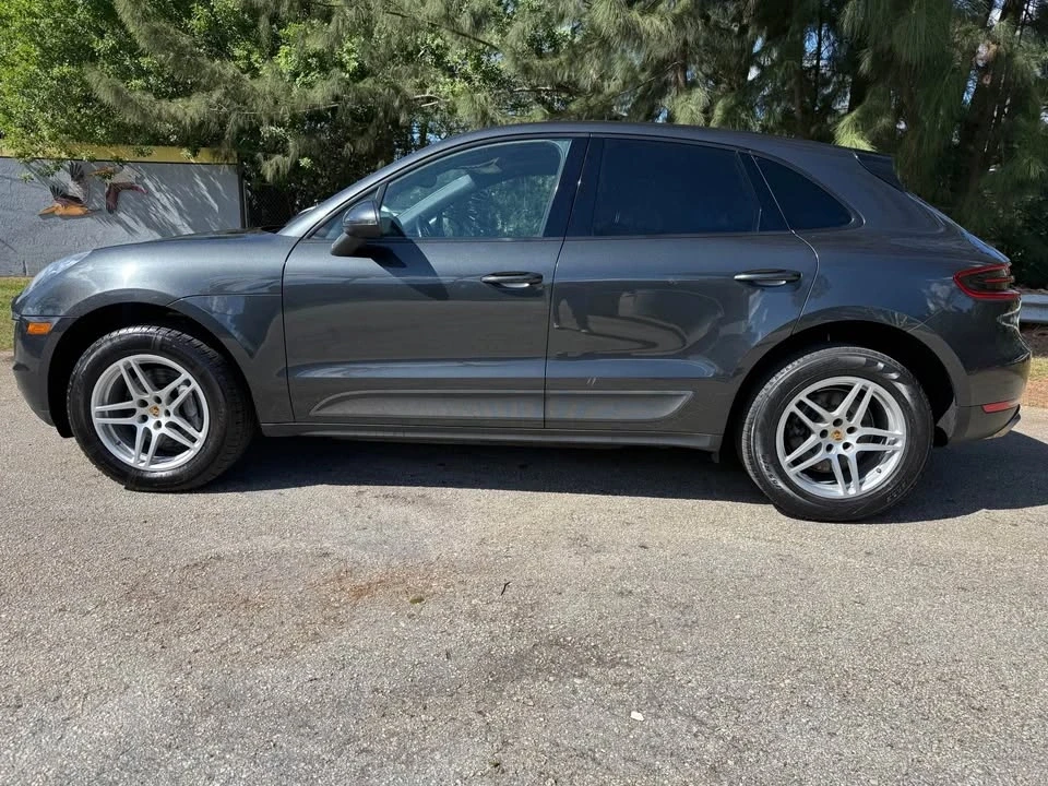 2017 Porsche Macan - Image 3 of 18