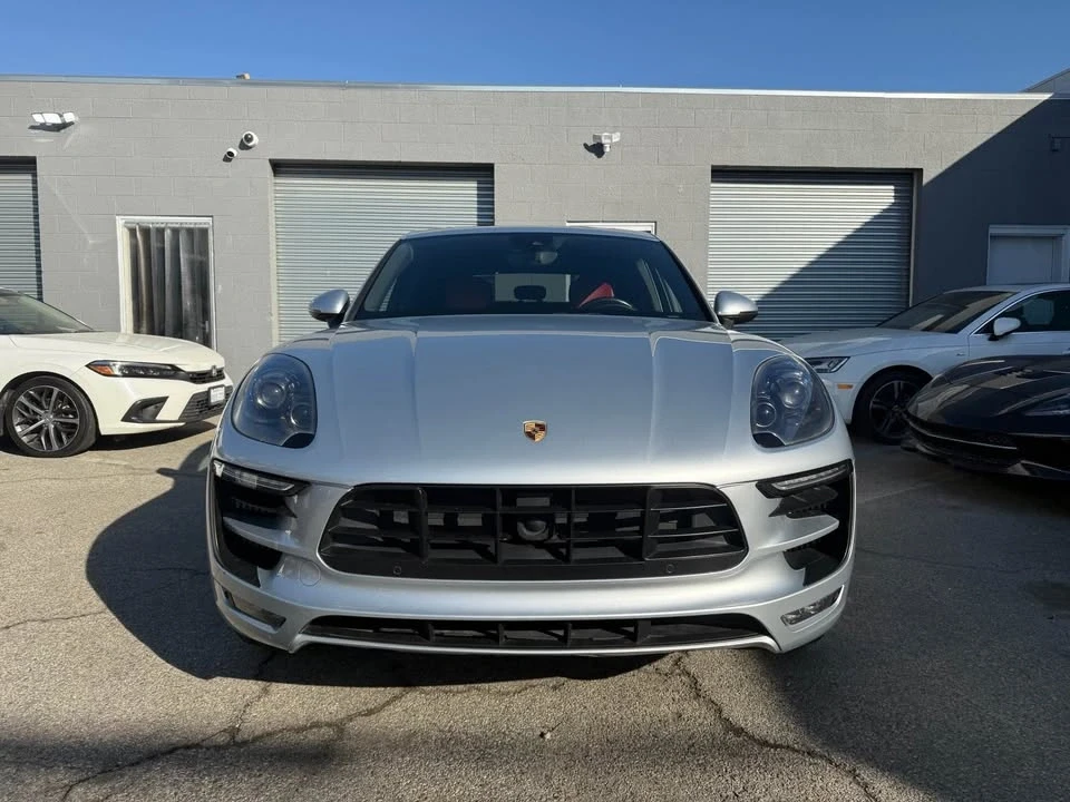 2017 Porsche Macan - Image 2 of 20
