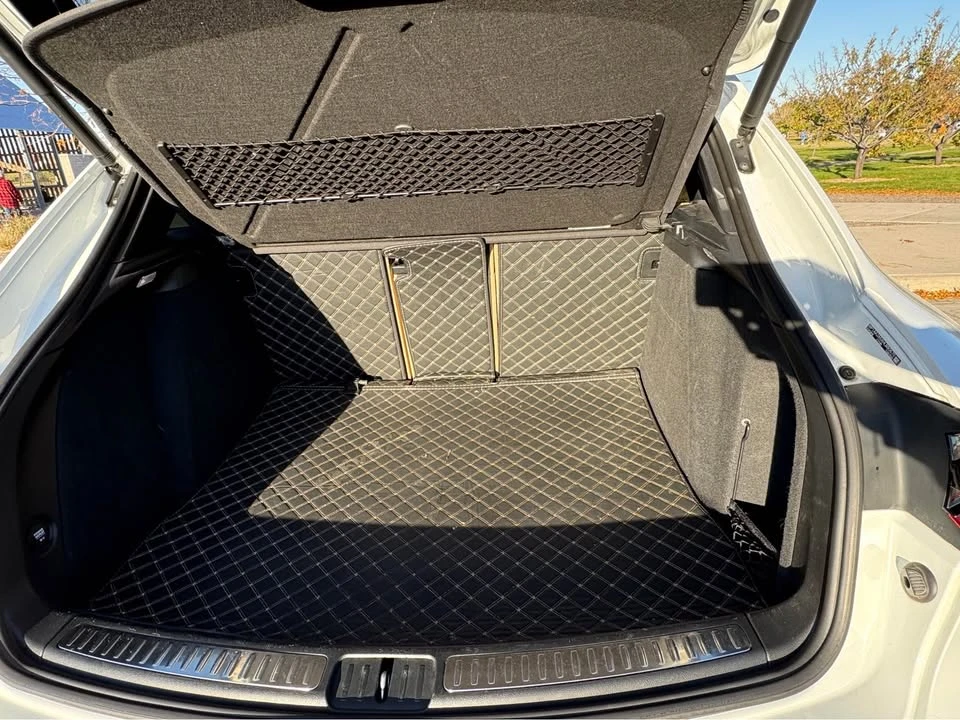 2017 Porsche Macan - Image 15 of 19