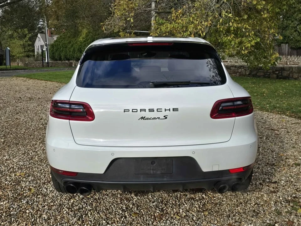 2017 Porsche Macan - Image 6 of 17