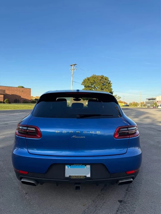 2017 Porsche Macan - Image 4 of 15