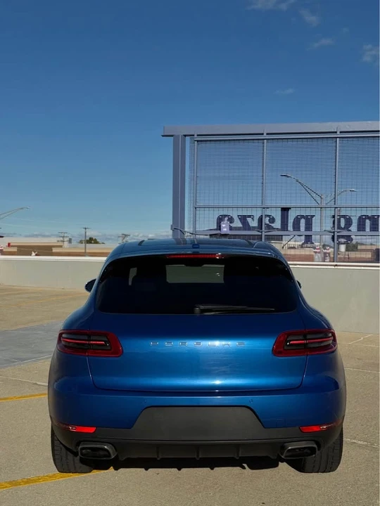 2017 Porsche Macan - Image 5 of 18