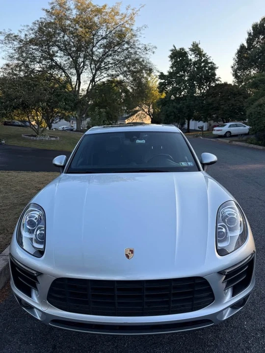 2017 Porsche Macan - Image 5 of 13