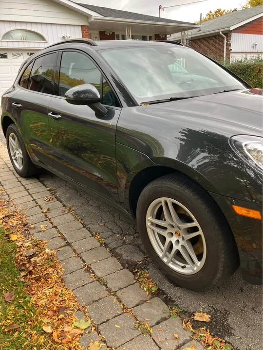 2017 Porsche Macan - Image 3 of 8