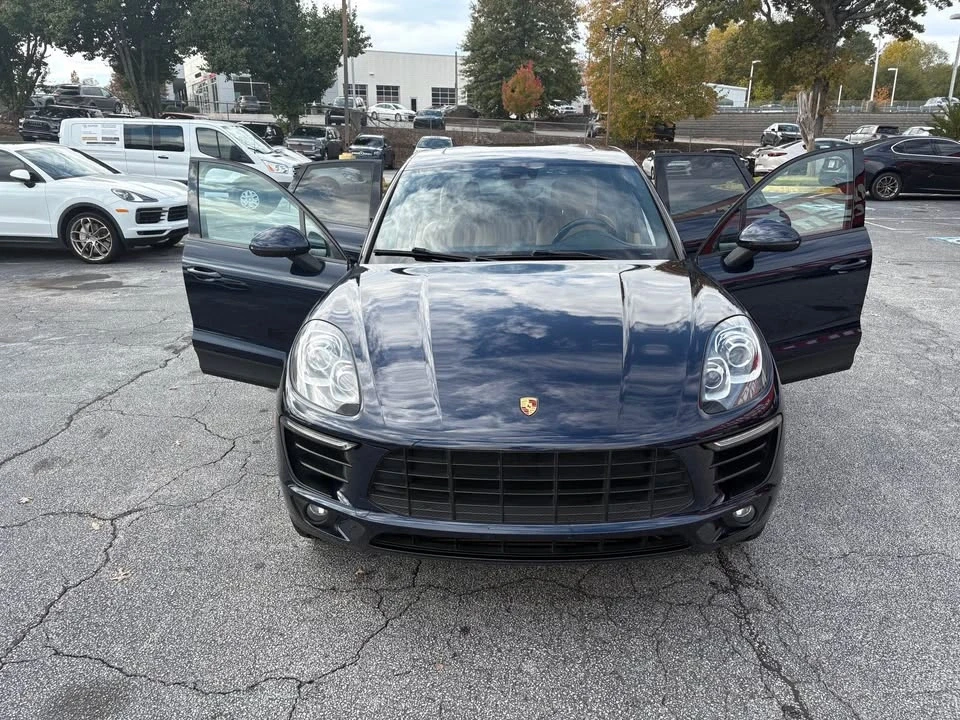 2017 Porsche Macan - Image 3 of 11