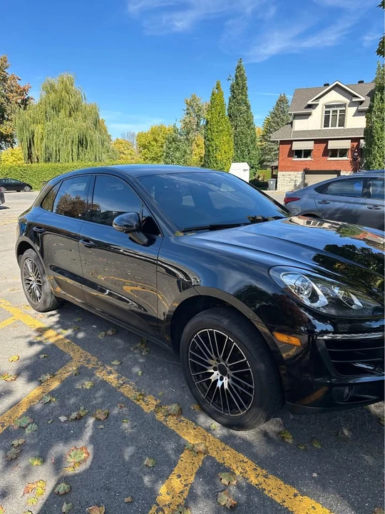 2017 Porsche Macan - Image 4 of 9
