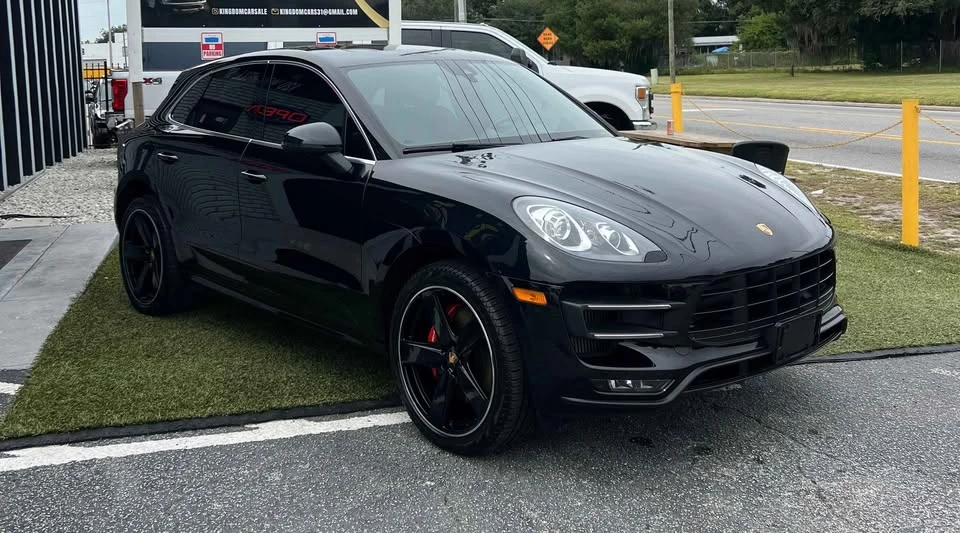 2017 Porsche Macan - Image 3 of 13