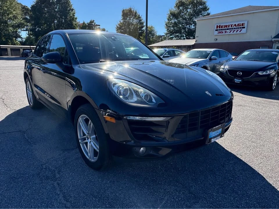 2017 Porsche Macan - Image 6 of 19